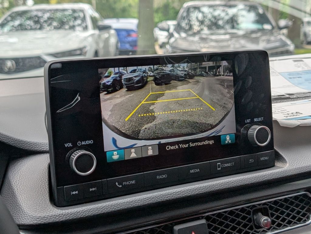 Thumbnail: 2025 Acura Integra - 21