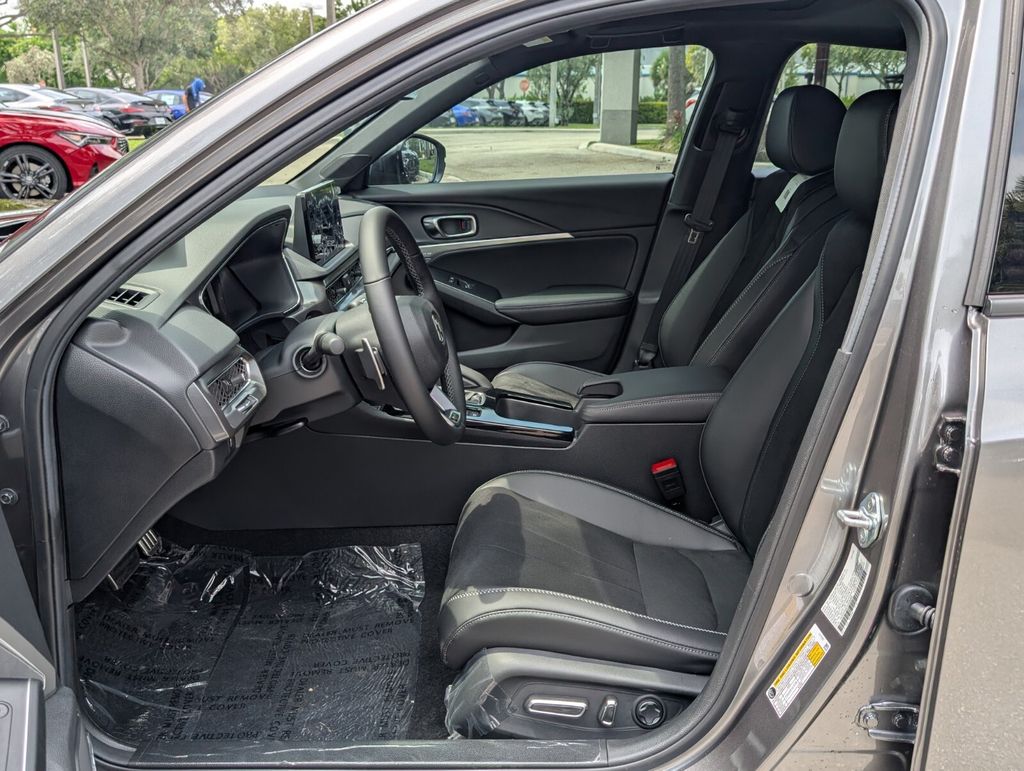 Thumbnail: 2025 Acura Integra - 7