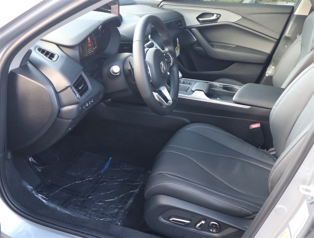 Thumbnail: 2025 Acura TLX - 9