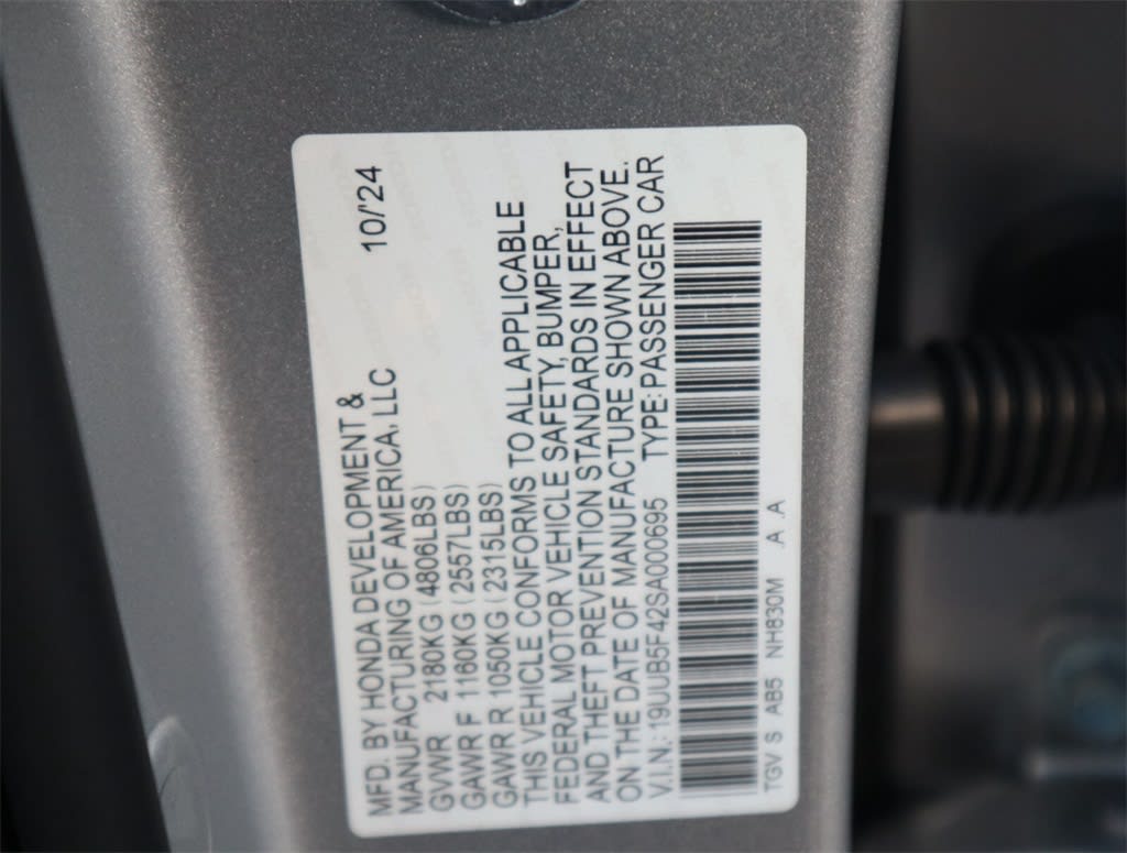 Thumbnail: 2025 Acura TLX - 15