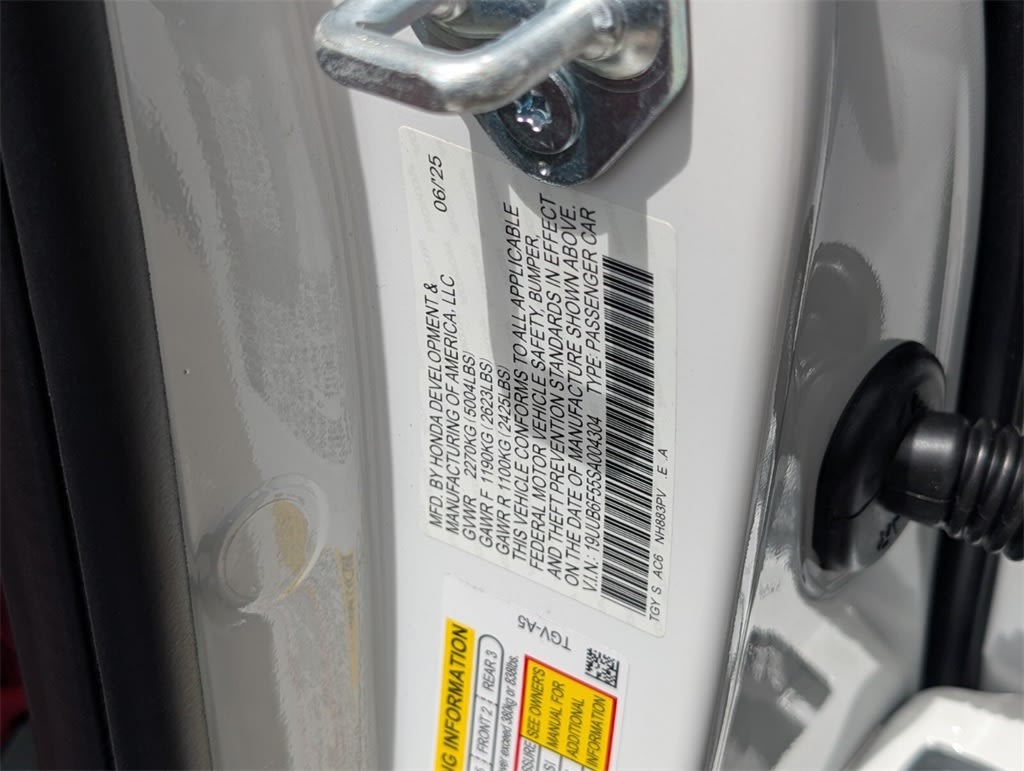 Thumbnail: 2025 Acura TLX - 17