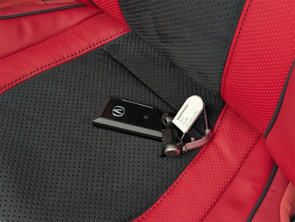 Thumbnail: 2025 Acura TLX - 30