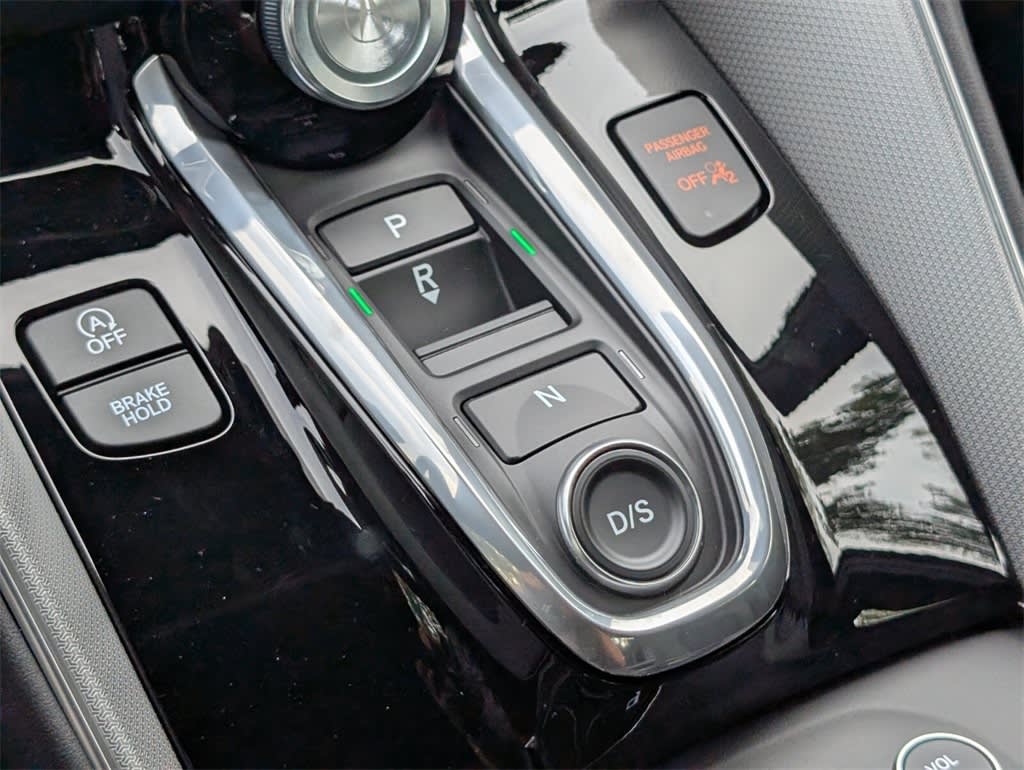 Thumbnail: 2025 Acura TLX - 13