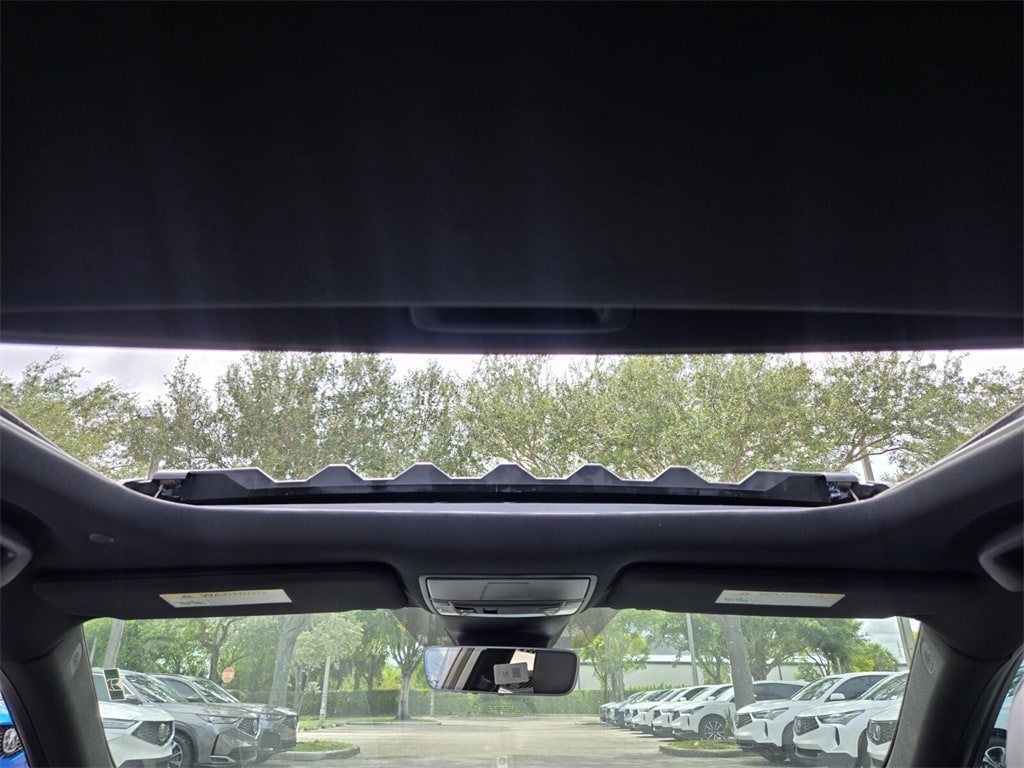 Thumbnail: 2025 Acura TLX - 26