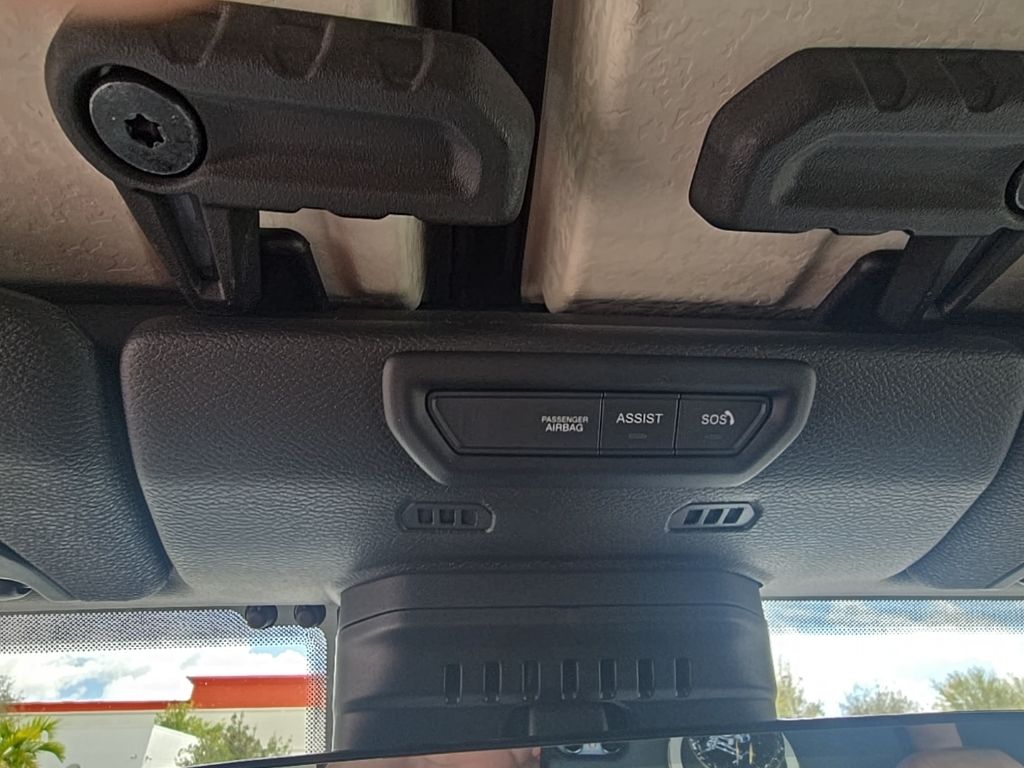 Thumbnail: 2022 Jeep Wrangler - 30