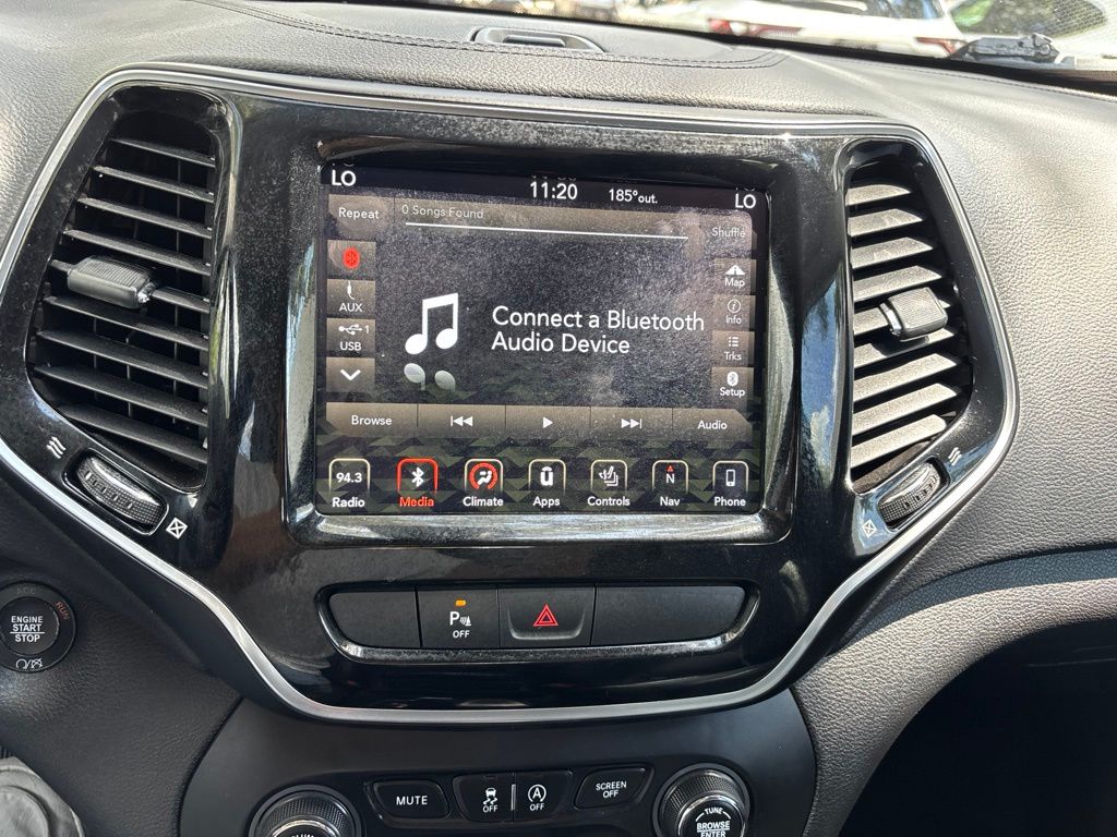 Thumbnail: 2019 Jeep Cherokee - 28