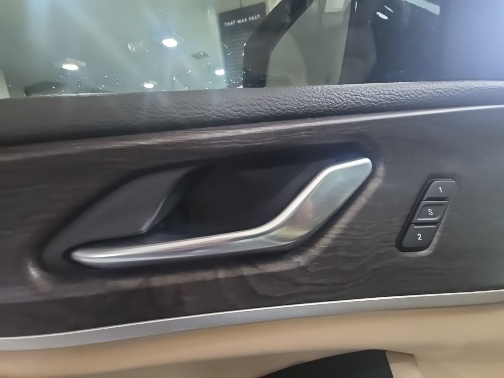 Thumbnail: 2023 Jeep Grand Cherokee - 26