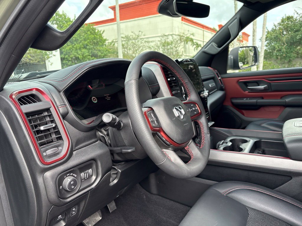Thumbnail: 2026 RAM 1500 - 9