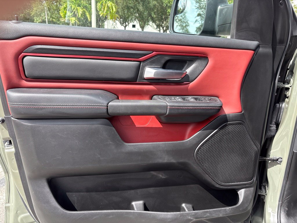 Thumbnail: 2026 RAM 1500 - 25