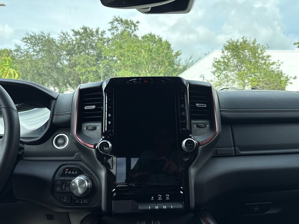 Thumbnail: 2026 RAM 1500 - 15