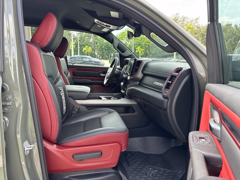 Thumbnail: 2026 RAM 1500 - 10