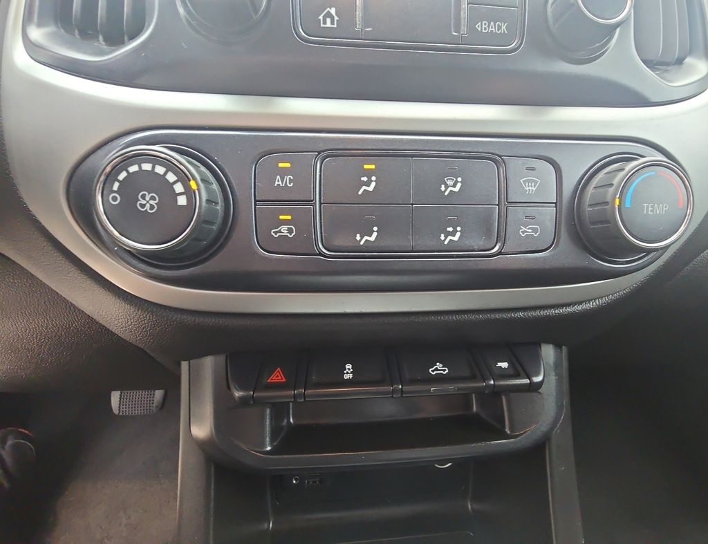Thumbnail: 2019 Chevrolet Colorado - 22