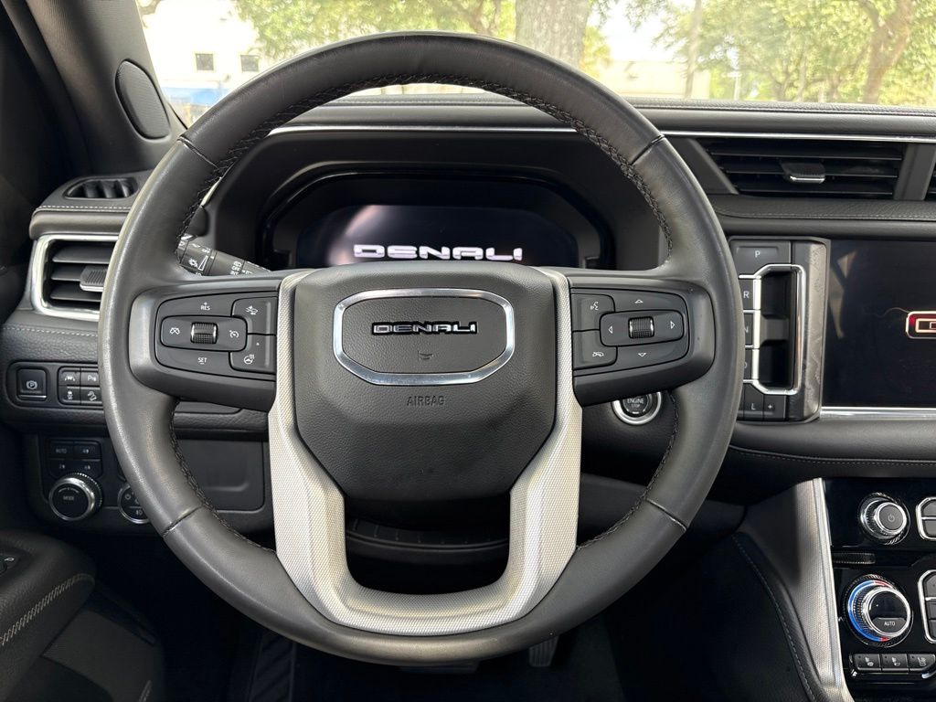 Thumbnail: 2023 GMC Yukon - 11