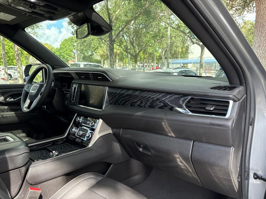 Thumbnail: 2023 GMC Yukon - 2