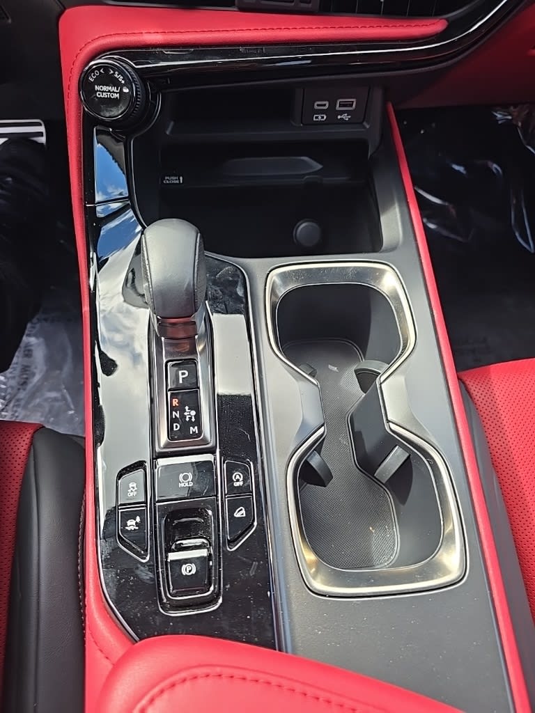 Thumbnail: 2024 Lexus ES - 13
