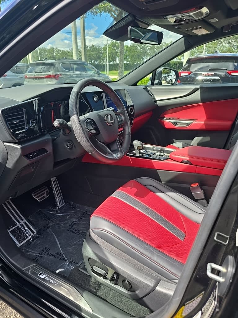 Thumbnail: 2024 Lexus ES - 7