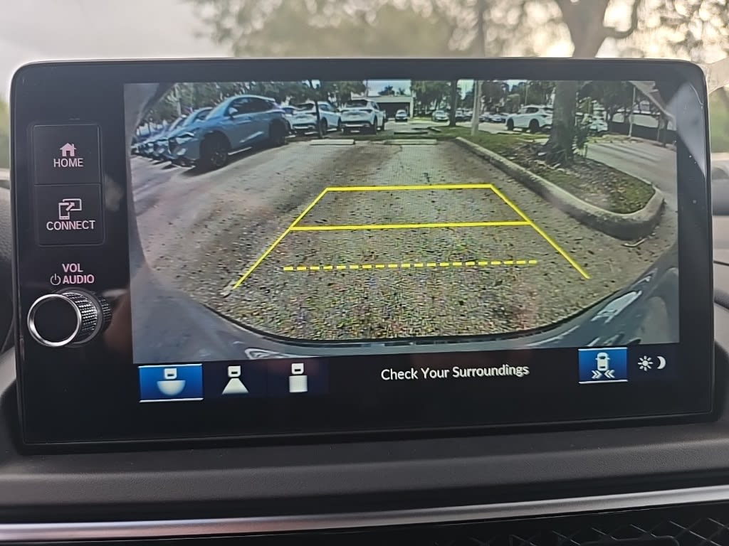 Thumbnail: 2025 Acura ADX - 13