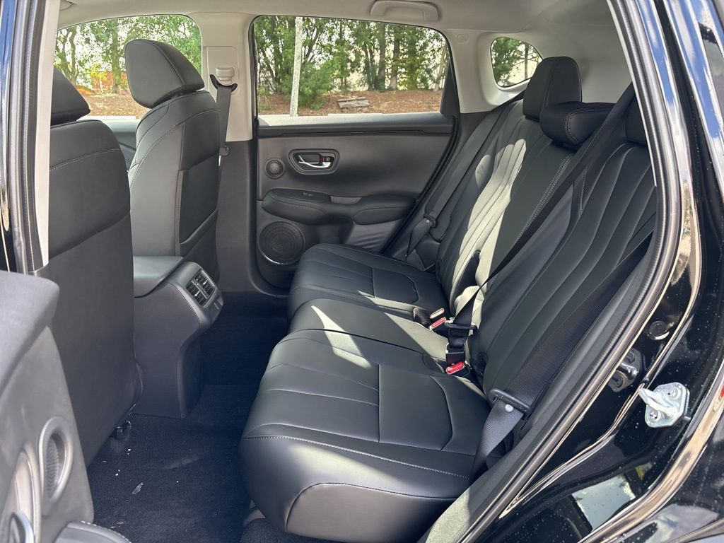 Thumbnail: 2026 Acura ADX - 25