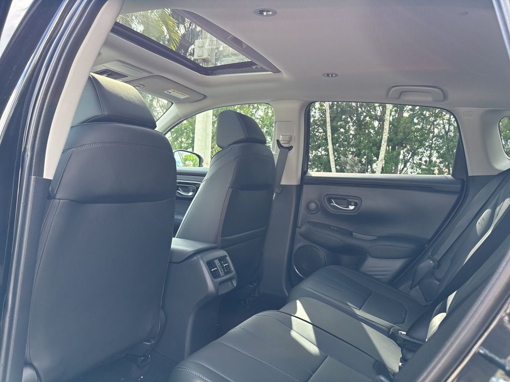 Thumbnail: 2026 Acura ADX - 12