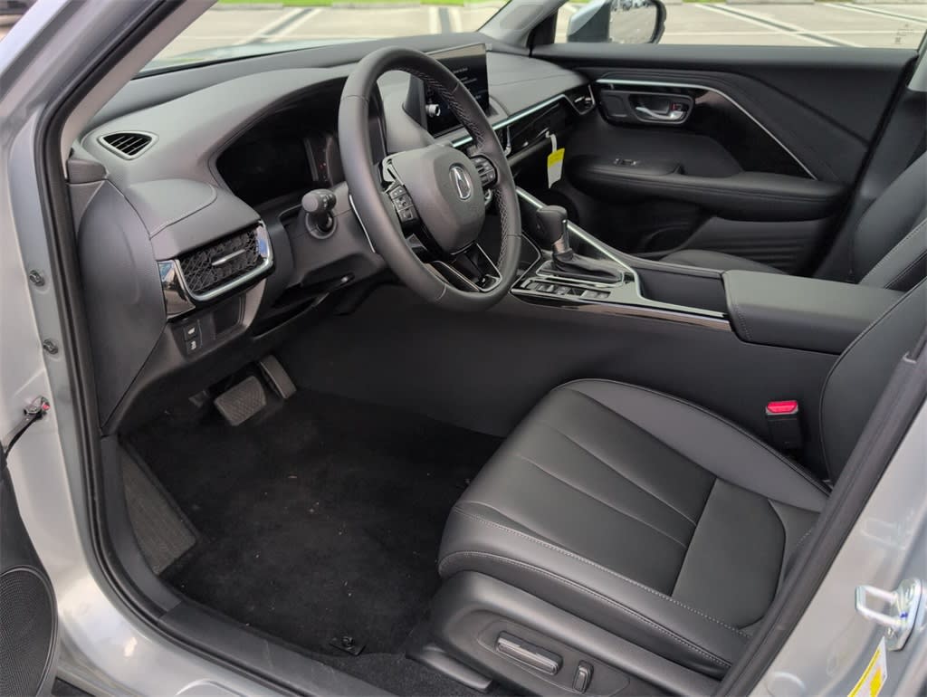 Thumbnail: 2025 Acura ADX - 9