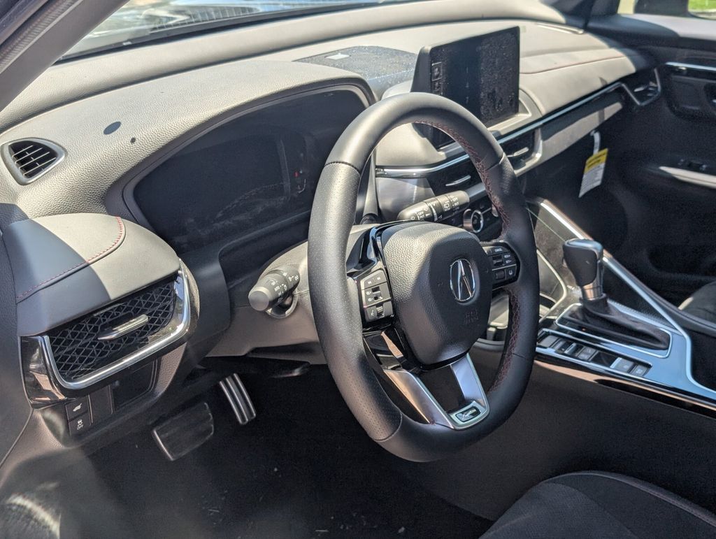 Thumbnail: 2025 Acura ADX - 2