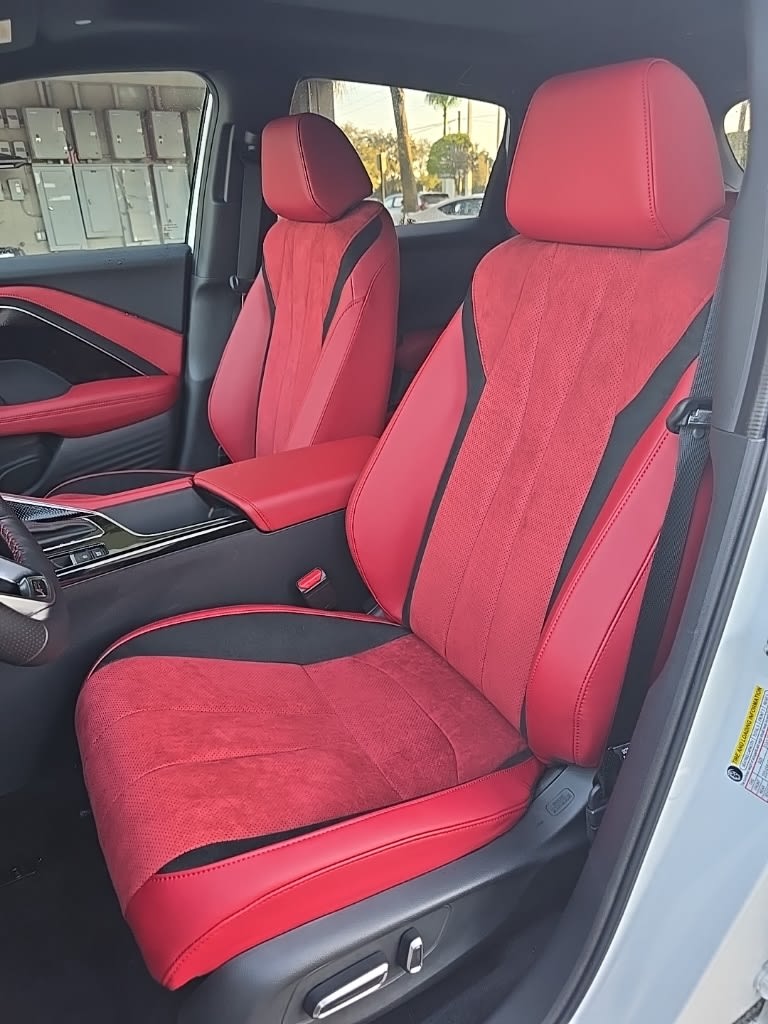 Thumbnail: 2025 Acura ADX - 9