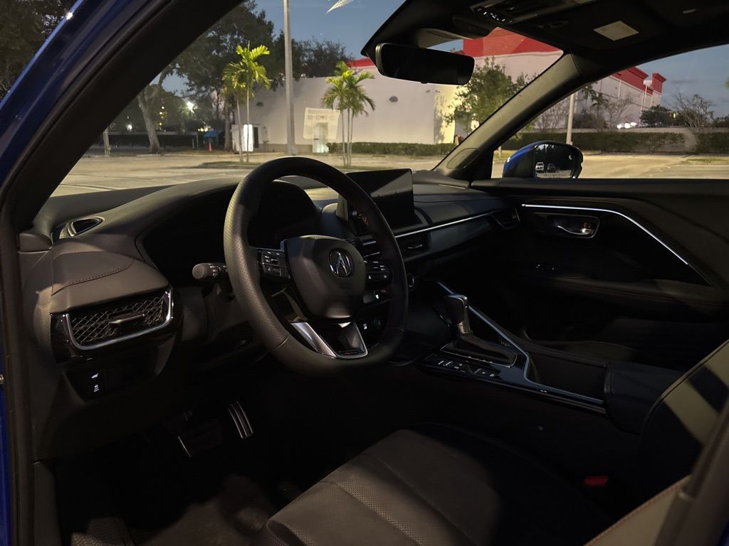 Thumbnail: 2025 Acura ADX - 2