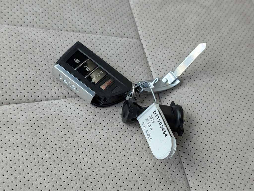 Thumbnail: 2025 Acura ADX - 12