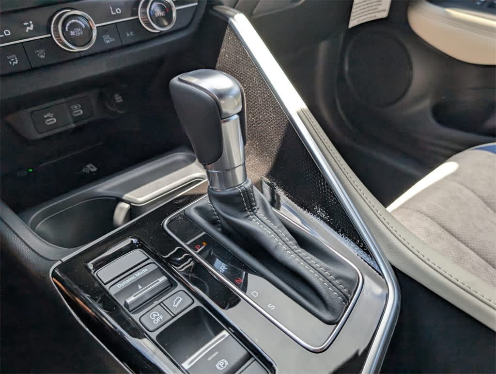 Thumbnail: 2025 Acura ADX - 10