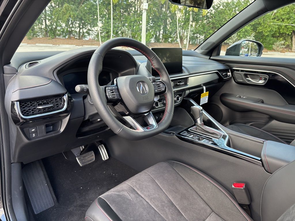 Thumbnail: 2025 Acura ADX - 2