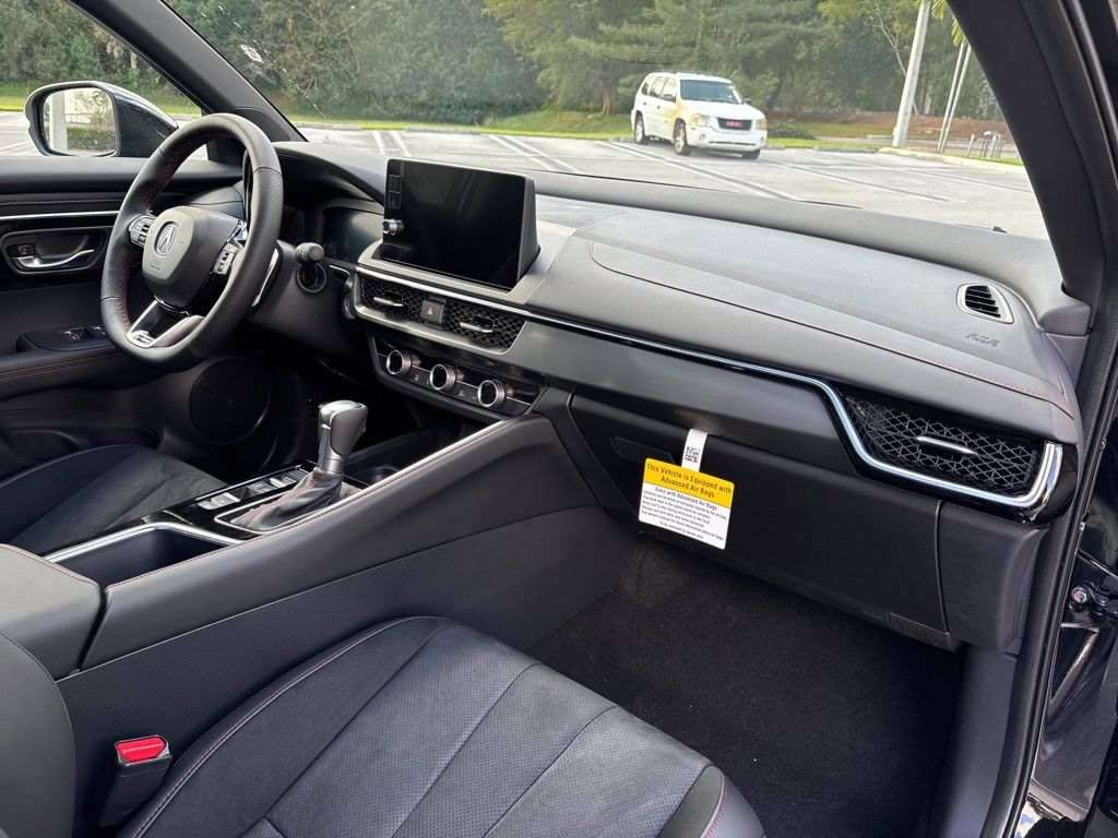 Thumbnail: 2025 Acura ADX - 8