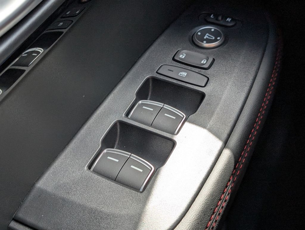 Thumbnail: 2025 Acura ADX - 21