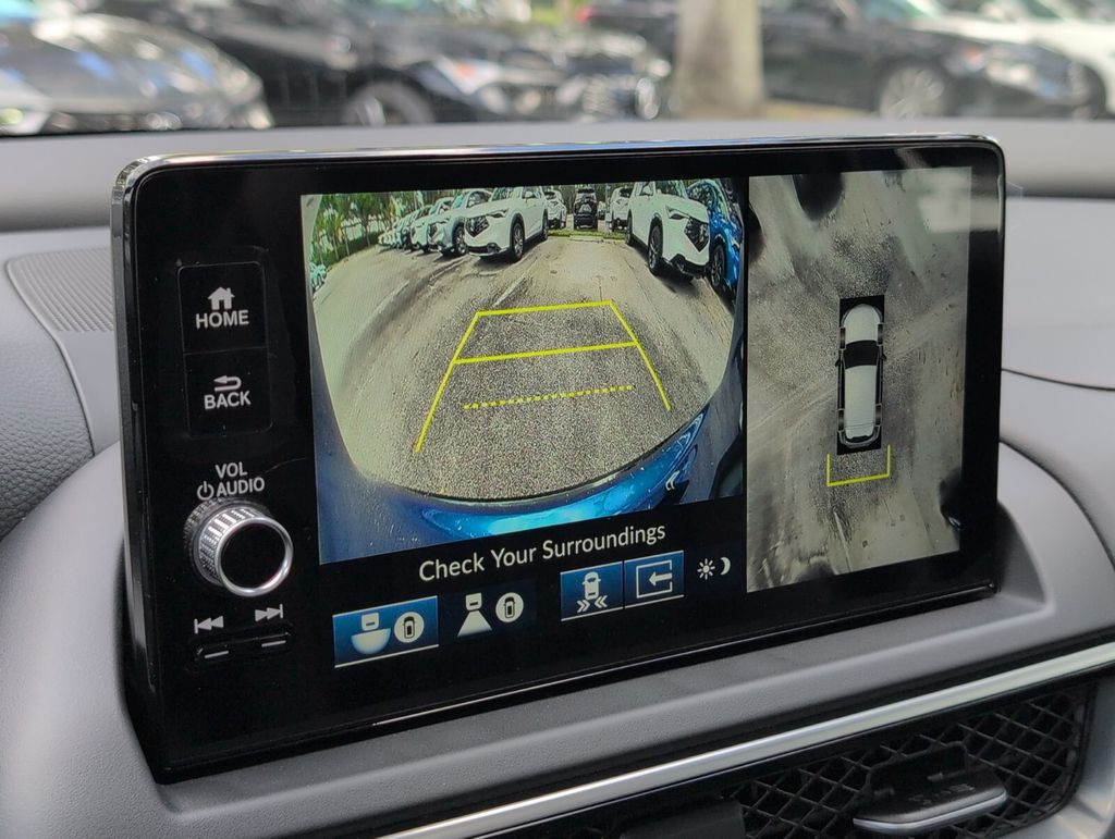 Thumbnail: 2025 Acura ADX - 13