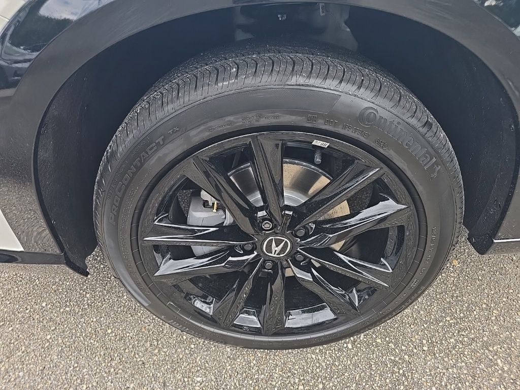 Thumbnail: 2025 Acura ADX - 7