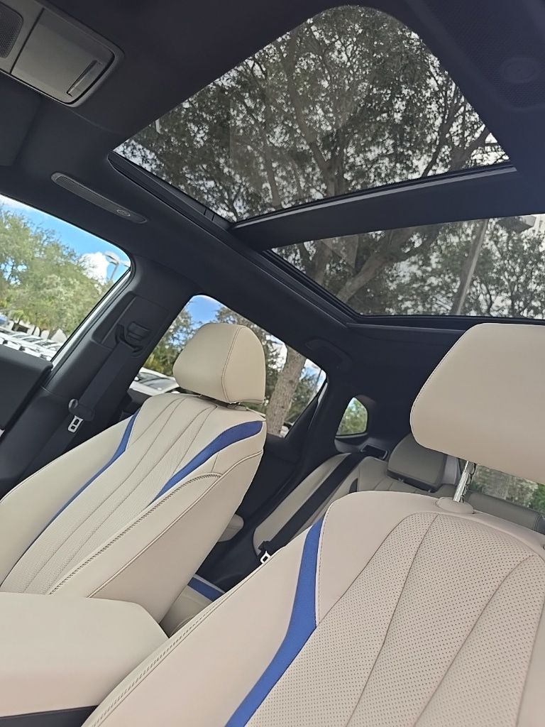 Thumbnail: 2025 Acura ADX - 22