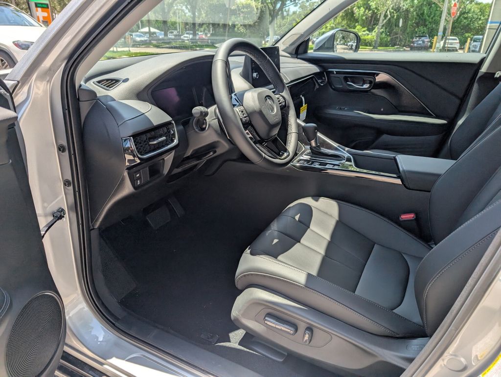 Thumbnail: 2025 Acura ADX - 12