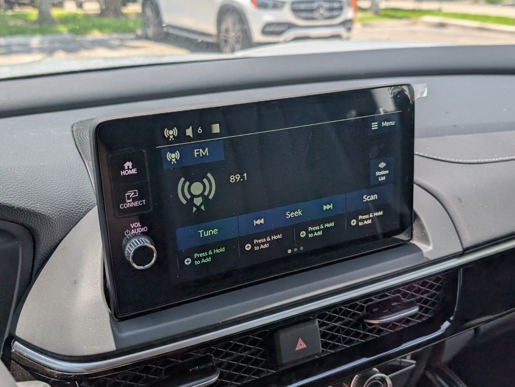 Thumbnail: 2025 Acura ADX - 14