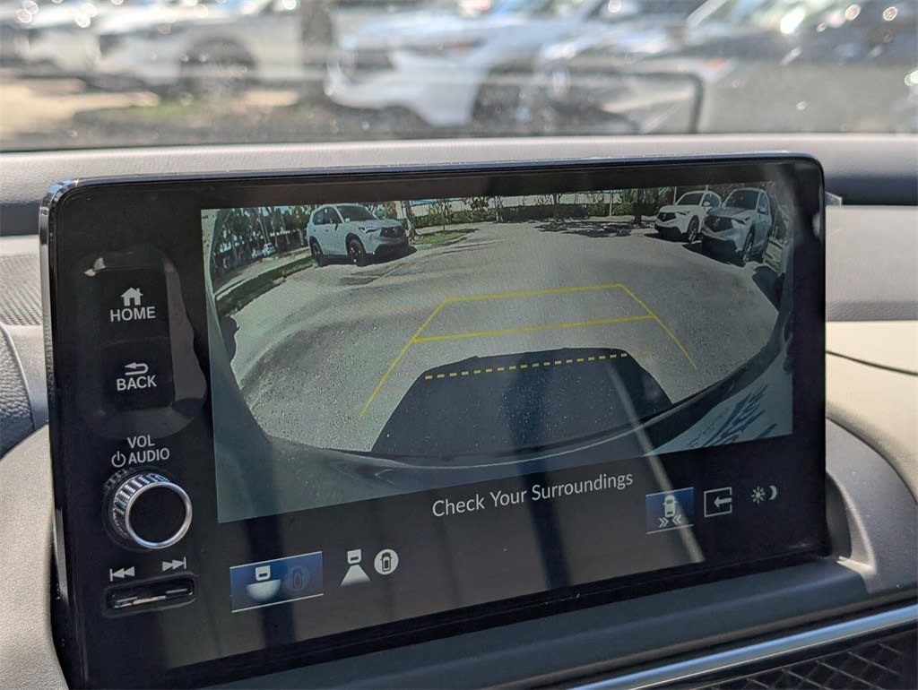 Thumbnail: 2025 Acura ADX - 18