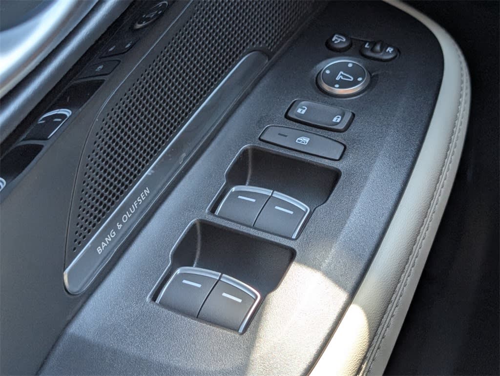 Thumbnail: 2025 Acura ADX - 21