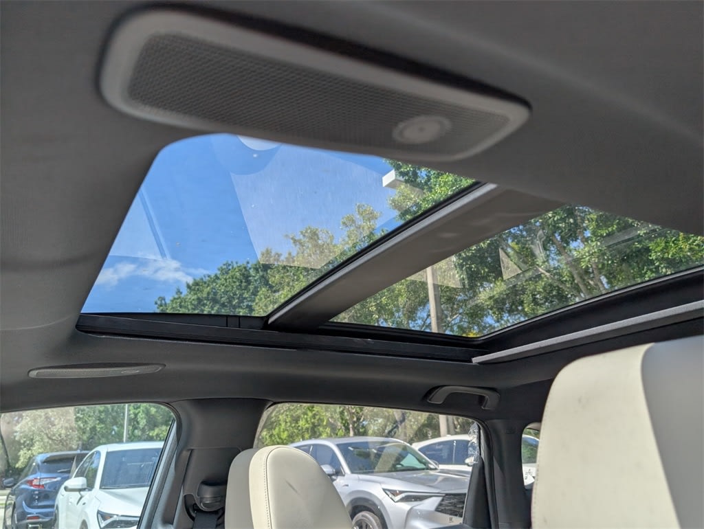 Thumbnail: 2025 Acura ADX - 17