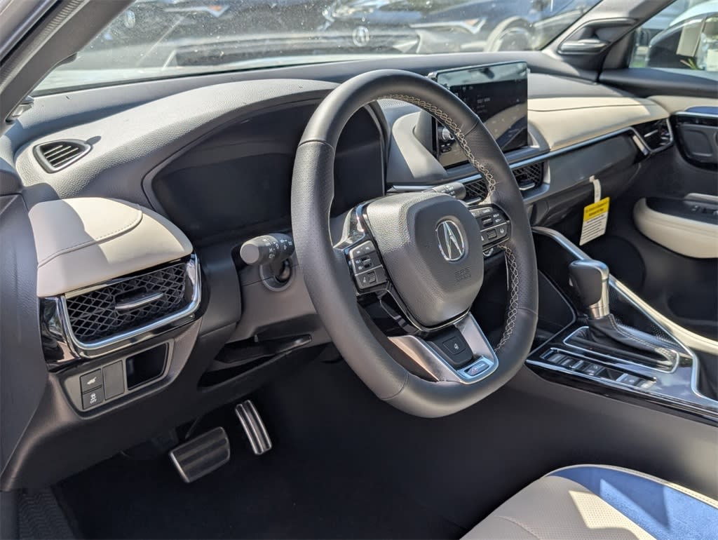 Thumbnail: 2025 Acura ADX - 2