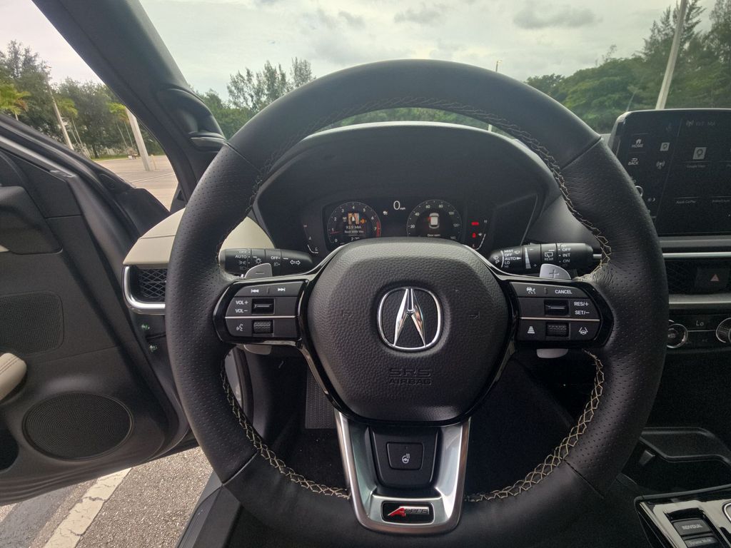 Thumbnail: 2025 Acura ADX - 12