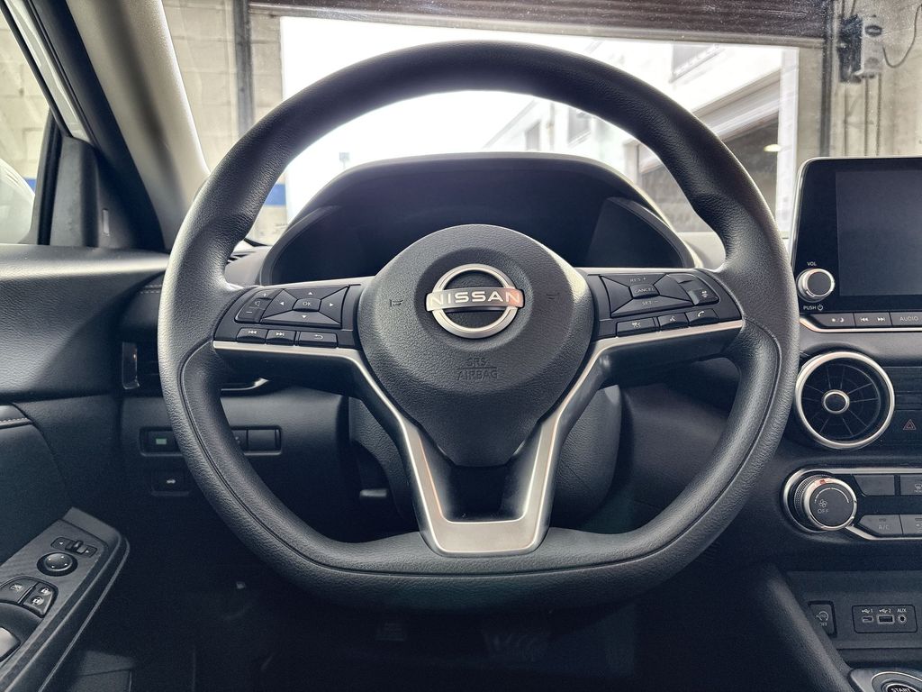 Thumbnail: 2024 Nissan Sentra - 2