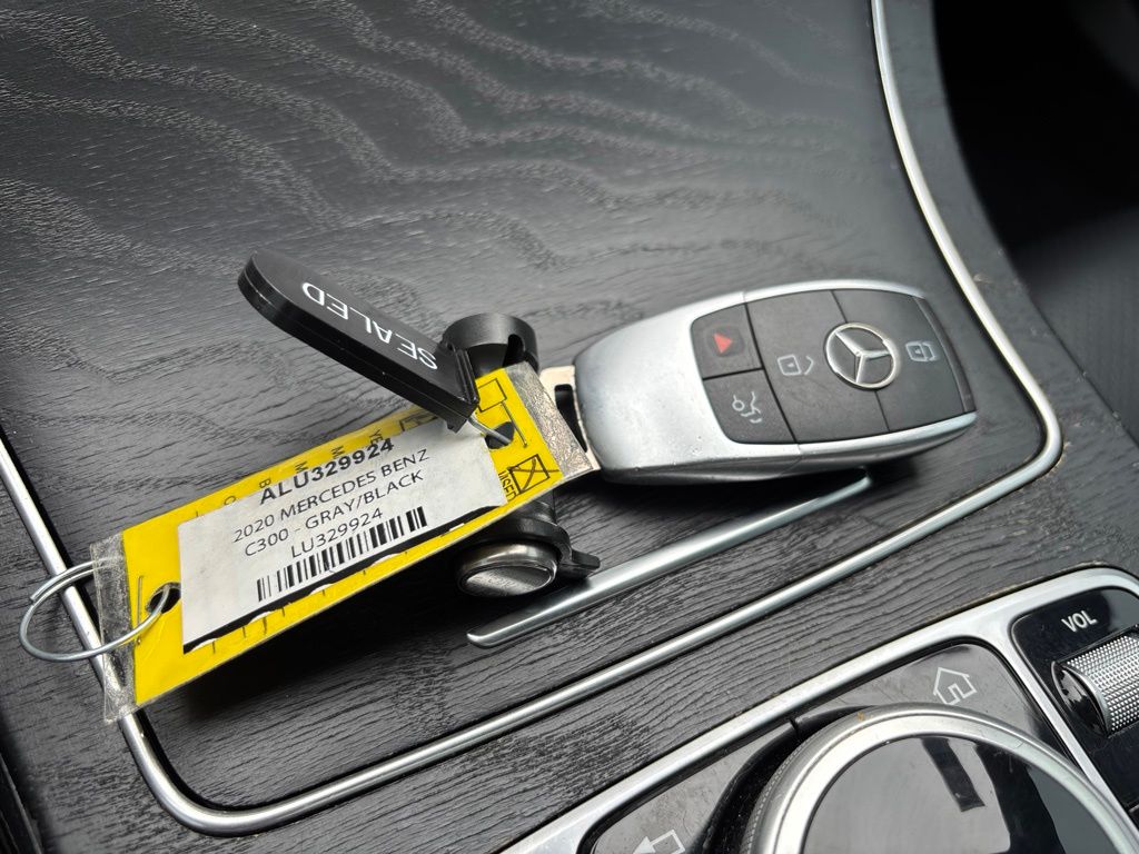 Thumbnail: 2020 Mercedes-Benz C-Class - 19