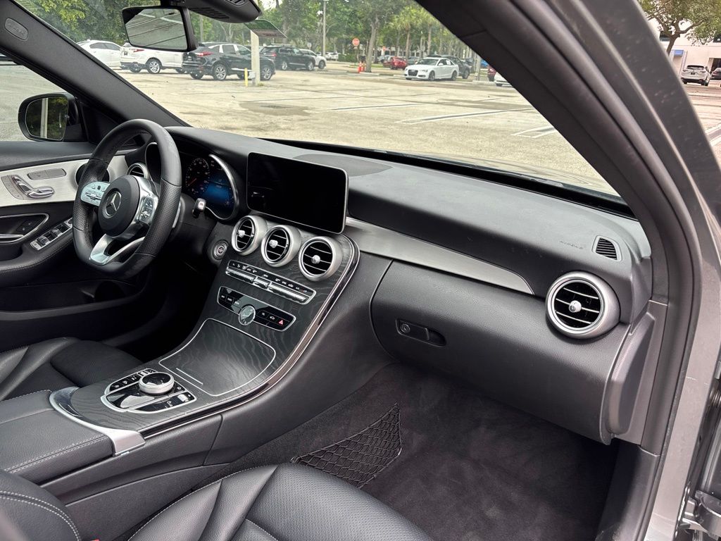 Thumbnail: 2020 Mercedes-Benz C-Class - 2