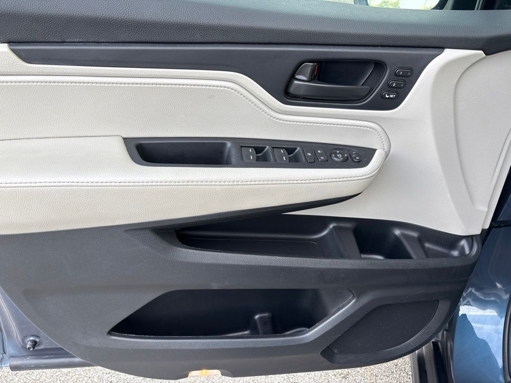 Thumbnail: 2025 Honda Odyssey - 25