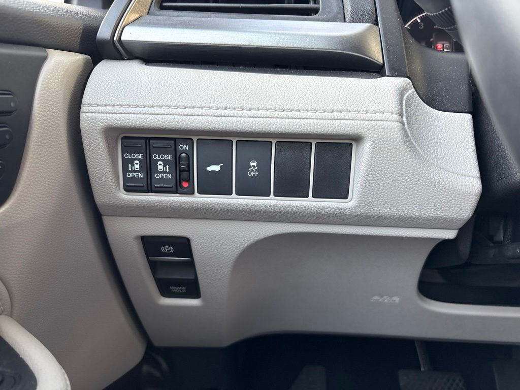 Thumbnail: 2025 Honda Odyssey - 35