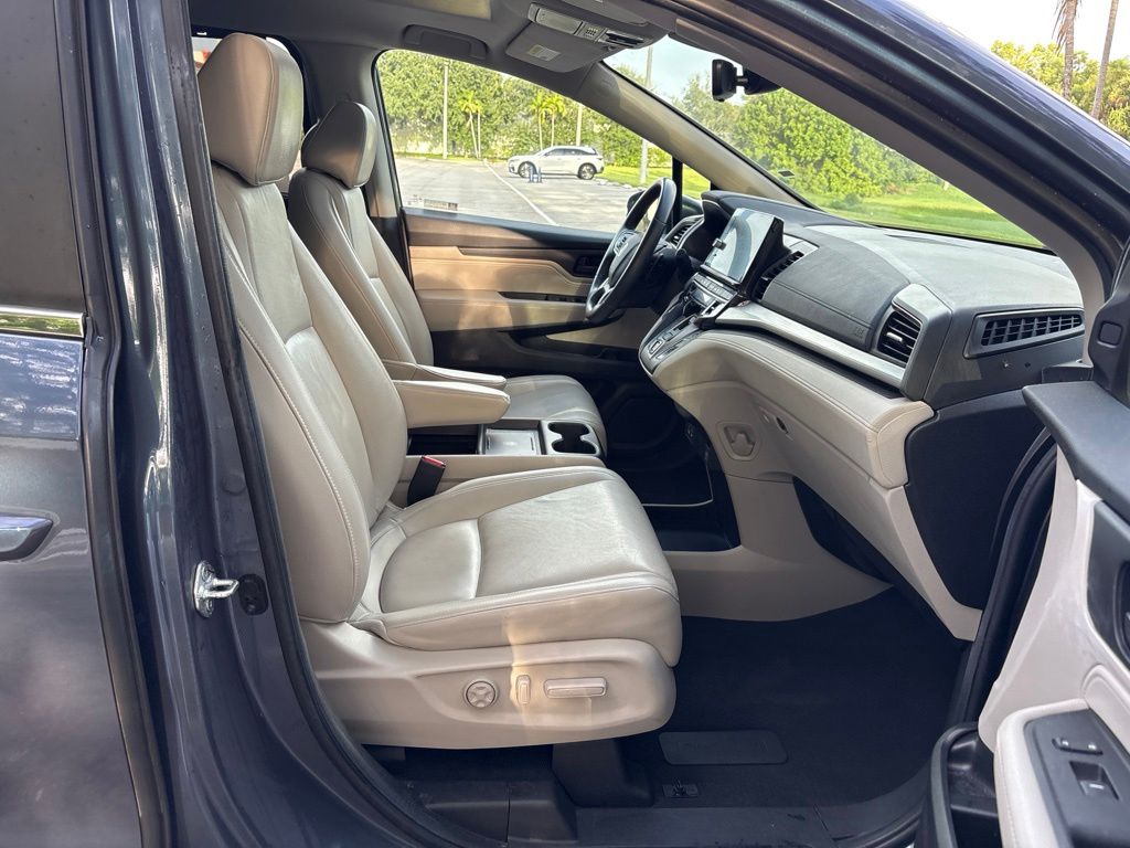 Thumbnail: 2025 Honda Odyssey - 10
