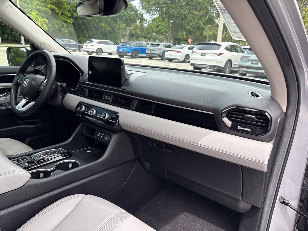 Thumbnail: 2025 Honda Pilot - 2