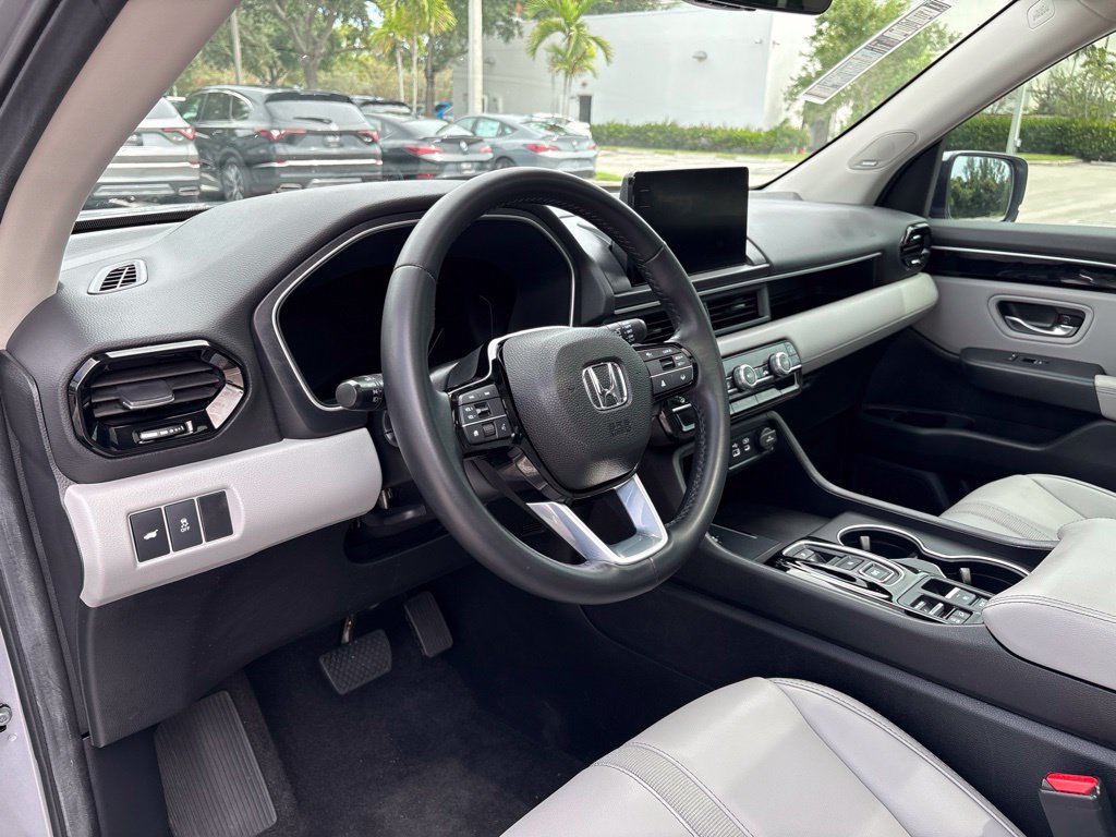 Thumbnail: 2025 Honda Pilot - 8